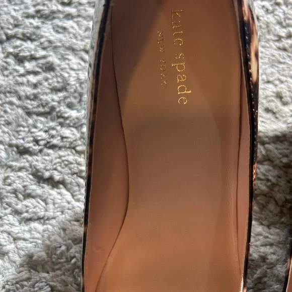 Kate Spade Tortoiseshell Pointed Heels - Picture 4 of 5